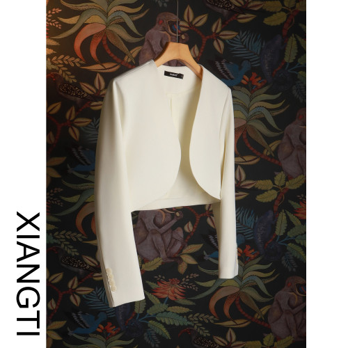 XT西裝外套女2025新款春秋奶白色小個子休閒超短款韓版長袖甜辣 XT西裝外套女2025新款春秋奶白色小個子休閒超短款韓版長袖甜辣