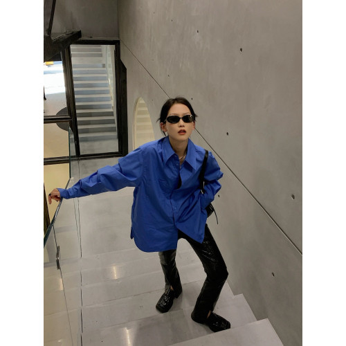 寬松慵懶風長袖別致克萊因藍襯衫女2025新款高級感曡穿上衣薄外套