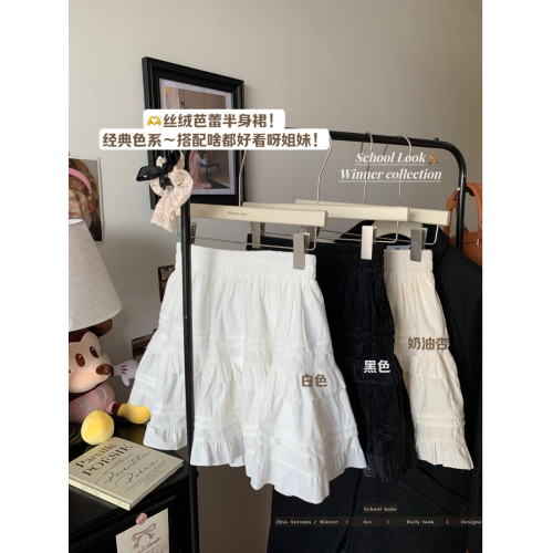 下架學姐絲絨甜美芭蕾風高腰半身裙女秋季蓬蓬A字顯瘦蛋糕短裙ins 下架學姐絲絨甜美芭蕾風高腰半身裙女秋季蓬蓬A字顯瘦蛋糕短裙ins