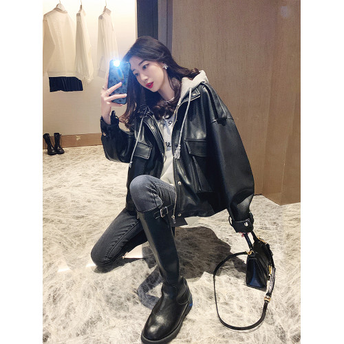 假兩件皮衣外套女2025新款超火酷颯風黑色連帽短款機車服pu皮夾克 假兩件皮衣外套女2025新款超火酷颯風黑色連帽短款機車服pu皮夾克