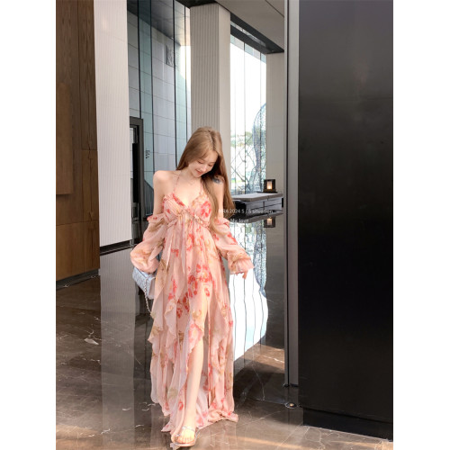 碎花雪紡掛脖連衣裙女夏季海邊度假風長裙不規則露肩絕美a字裙子