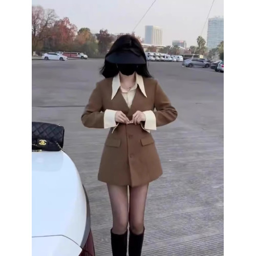 今年流行高級感獨特超好看美拉德小香風咖色假兩件西裝外套女秋裝 今年流行高級感獨特超好看美拉德小香風咖色假兩件西裝外套女秋裝