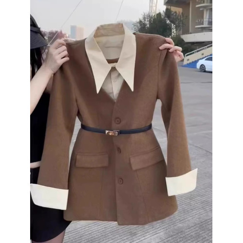 今年流行高級感獨特超好看美拉德小香風咖色假兩件西裝外套女秋裝 今年流行高級感獨特超好看美拉德小香風咖色假兩件西裝外套女秋裝