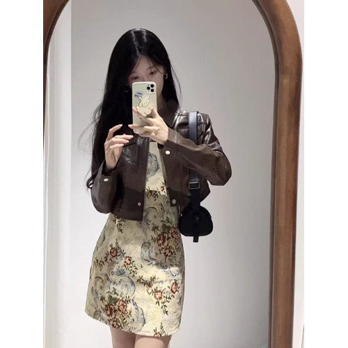 棕色短款pu皮衣外套女夾克2025新款港風爆款美拉德穿搭機車小個子 棕色短款pu皮衣外套女夾克2025新款港風爆款美拉德穿搭機車小個子