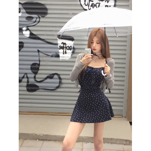 Mejiu蜜九【北海花園】吊帶碎花裙夏季法式連衣裙設計感辣妹裙子