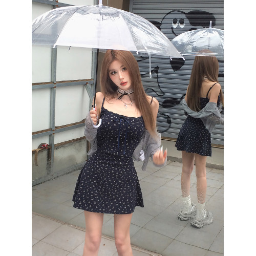 Mejiu蜜九【北海花園】吊帶碎花裙夏季法式連衣裙設計感辣妹裙子