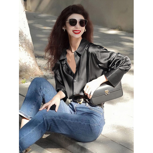 2025早秋新款黑色襯衫設計感高級時尚洋氣緞面襯衣女小個子高品質