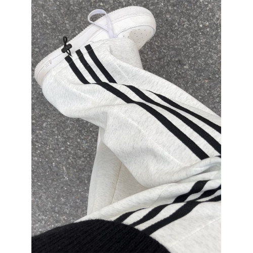 灰色運動褲女秋季2025新款寬松復古休閒冬季加絨衛褲小個子濶腿褲