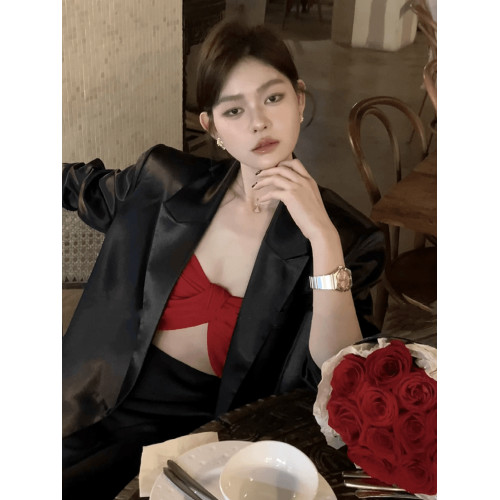 黑色高級綢緞小西裝外套女2025新款西服氣質名媛高級感超好看休閒 黑色高級綢緞小西裝外套女2025新款西服氣質名媛高級感超好看休閒