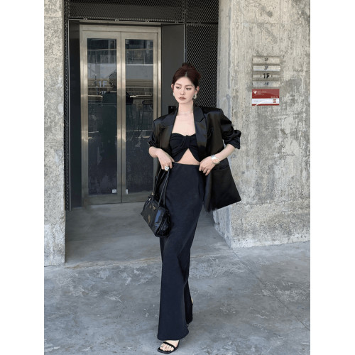 黑色高級綢緞小西裝外套女2025新款西服氣質名媛高級感超好看休閒 黑色高級綢緞小西裝外套女2025新款西服氣質名媛高級感超好看休閒