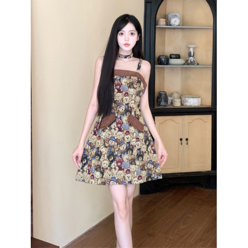 大碼女裝復古連衣裙秋季梨形身材設計感吊帶裙胖MM顯瘦包臀短裙子