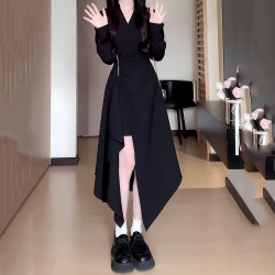 大碼不規則黑色拉鍊連衣裙女開春新款胖mm收腰梨形身材顯瘦小裙子