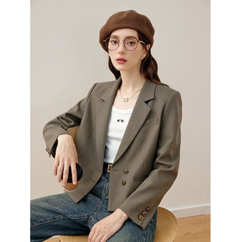 2025年秋季新款短款西裝外套女小個子時髦通勤休閒西服外套學院風 2025年秋季新款短款西裝外套女小個子時髦通勤休閒西服外套學院風