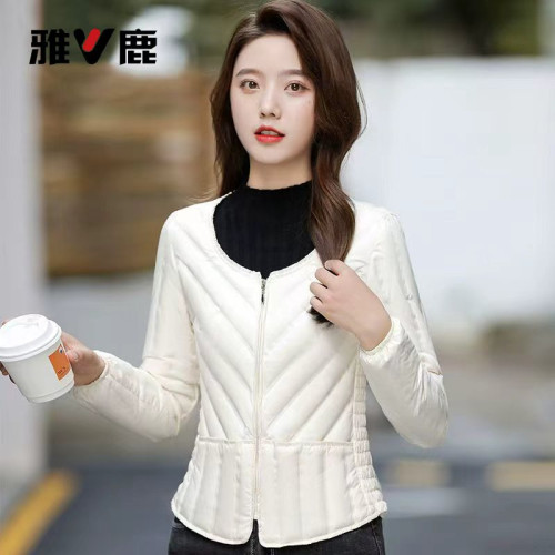 雅鹿品牌輕薄羽絨服內膽女修身內穿媽媽裝內搭大碼保暖打底外套 雅鹿品牌輕薄羽絨服內膽女修身內穿媽媽裝內搭大碼保暖打底外套