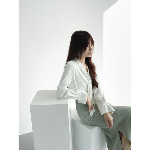 職業通勤溫柔風粉色飄帶襯衫女秋季新款知性優雅高級氣質長袖上衣