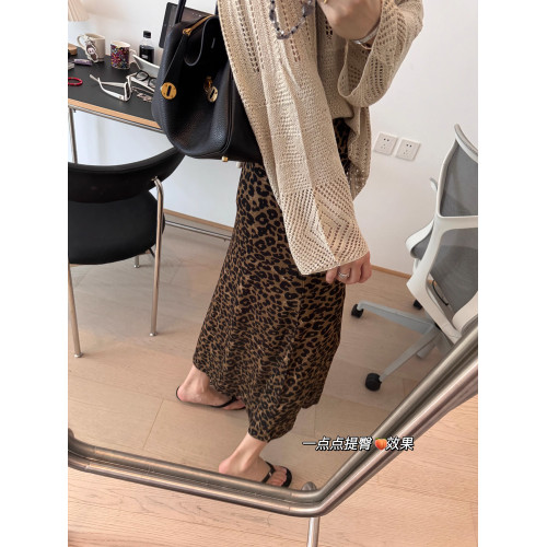 豹紋半身裙女秋季新款超好看a字松緊高腰長裙高級感顯瘦休閒裙子