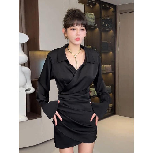 法式赫本風V領襯衫連衣裙女春秋新款高級感修身顯瘦收腰包臀短裙 法式赫本風V領襯衫連衣裙女春秋新款高級感修身顯瘦收腰包臀短裙