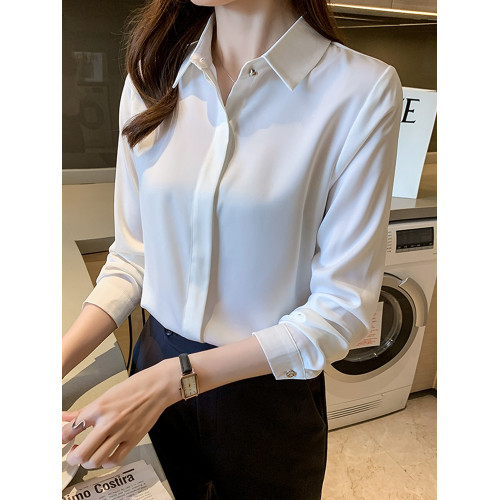 高級緞面襯衫女長袖春秋職業正裝設計感精緻軟糯垂順抗皺氣質上衣