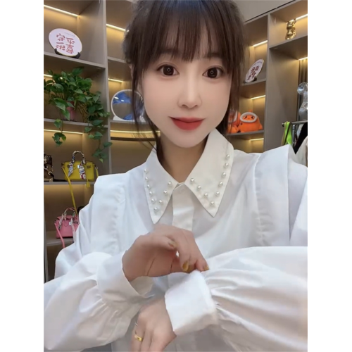 歐貨早春新款時髦設計感珍珠領白色襯衫女氣質高級感寬松顯瘦上衣