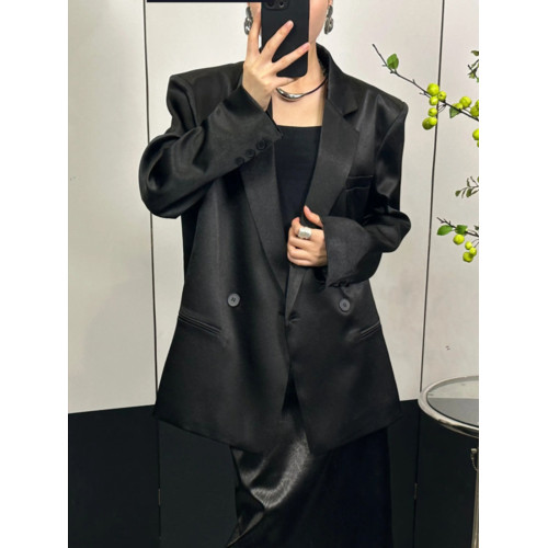 高級感氣質黑色綢面光澤感西裝外套女2025春薄款寬松墊肩西服上衣 高級感氣質黑色綢面光澤感西裝外套女2025春薄款寬松墊肩西服上衣