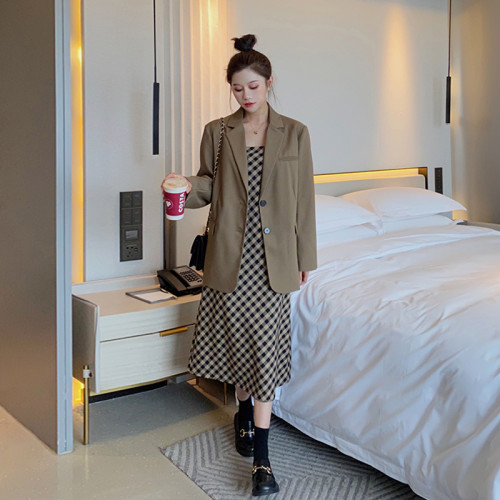 高級感小西裝外套女春秋季2025年新款炸街休閒小個子西服套裝上衣 高級感小西裝外套女春秋季2025年新款炸街休閒小個子西服套裝上衣