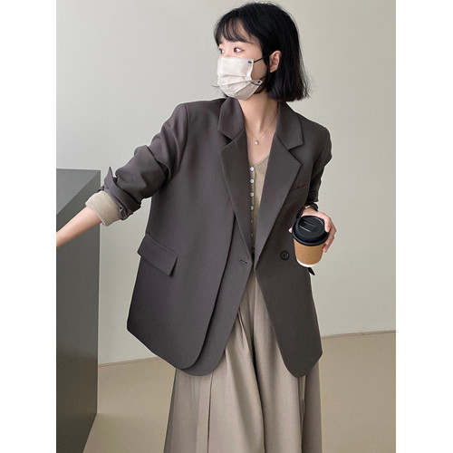 灰色休閒小西裝外套女2025早秋設計感小個子韓系黑西服氣質高級感 灰色休閒小西裝外套女2025早秋設計感小個子韓系黑西服氣質高級感
