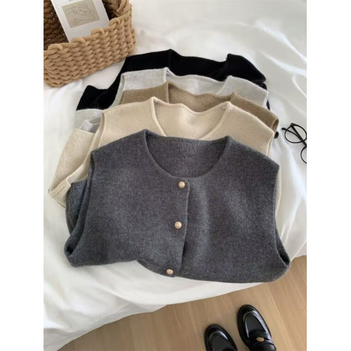 法式復古小金釦圓領針織馬甲女寬松韓系百搭溫柔顯瘦秋冬曡穿毛衣 法式復古小金釦圓領針織馬甲女寬松韓系百搭溫柔顯瘦秋冬曡穿毛衣