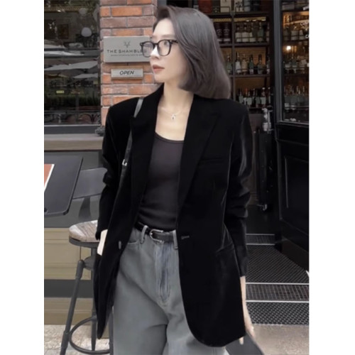 超好看黑色絲絨西裝外套女春秋氣質高級感小個子夾棉加厚西服上衣 超好看黑色絲絨西裝外套女春秋氣質高級感小個子夾棉加厚西服上衣