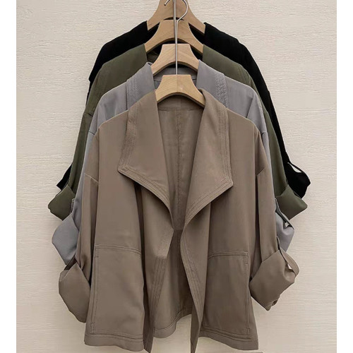 港風短外套小衆設計感帥氣復古大翻領無釦短款風衣休閒薄外套女 港風短外套小衆設計感帥氣復古大翻領無釦短款風衣休閒薄外套女