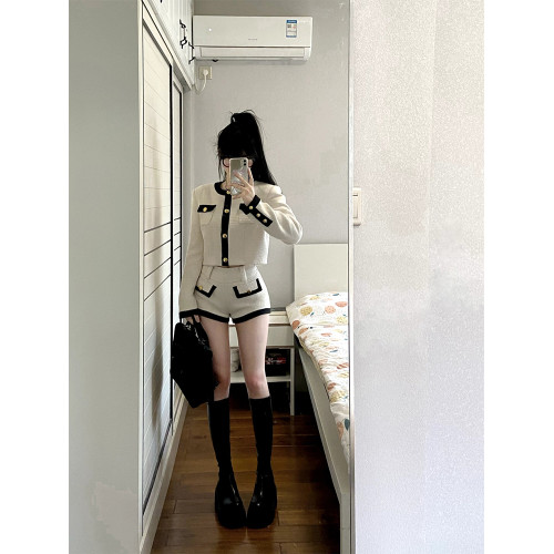 LookYiYi白色粗花呢小香風短外套女春季氣質高級感名媛上衣兩件套 LookYiYi白色粗花呢小香風短外套女春季氣質高級感名媛上衣兩件套