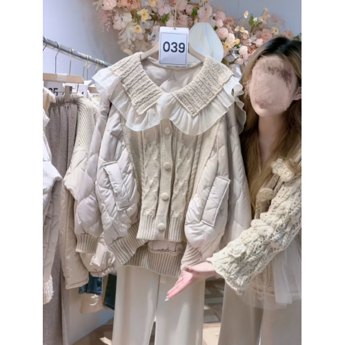 設計感娃娃領羽絨棉服秋冬新款寬松慵懶減齡百搭針織拼接夾棉外套 設計感娃娃領羽絨棉服秋冬新款寬松慵懶減齡百搭針織拼接夾棉外套