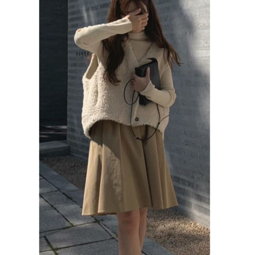 羊羔毛馬甲女秋冬韓系慵懶風皮毛一體背心外搭軟糯毛毛馬夾外套潮 羊羔毛馬甲女秋冬韓系慵懶風皮毛一體背心外搭軟糯毛毛馬夾外套潮