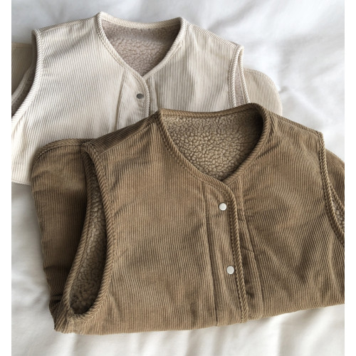 特大碼300斤復古羊羔毛馬甲女春秋冬燈芯絨加厚保暖無袖坎肩外套 特大碼300斤復古羊羔毛馬甲女春秋冬燈芯絨加厚保暖無袖坎肩外套