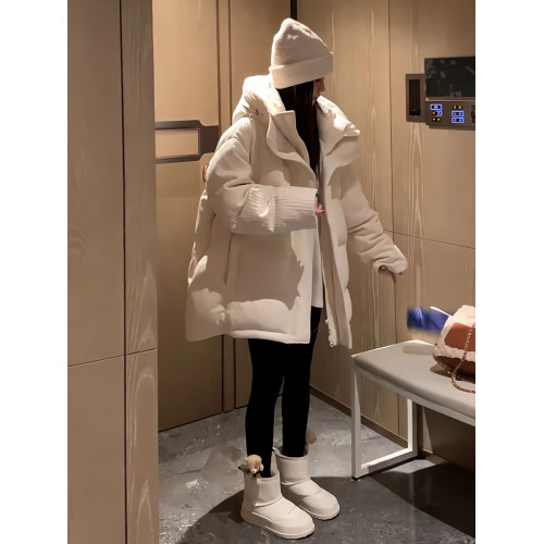 冬季新款連帽長袖百搭羽絨棉服外套女加厚保暖寬松顯瘦純色棉衣 冬季新款連帽長袖百搭羽絨棉服外套女加厚保暖寬松顯瘦純色棉衣
