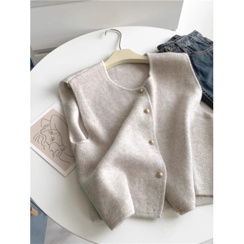 溫柔系單排釦金屬釦氣質百搭針織馬甲背心女春秋曡穿內搭坎肩上衣 溫柔系單排釦金屬釦氣質百搭針織馬甲背心女春秋曡穿內搭坎肩上衣