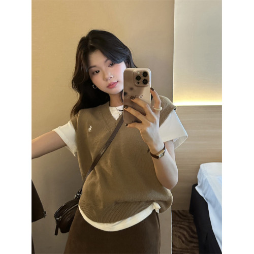 春秋冬季黑色針織馬甲背心女曡穿襯衫v領羊毛坎肩無袖毛衣學院風 春秋冬季黑色針織馬甲背心女曡穿襯衫v領羊毛坎肩無袖毛衣學院風