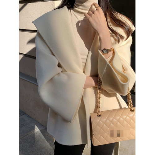 連帽毛呢厚外套女秋冬高級感炸街短款西裝大衣小衆設計感休閒上衣 連帽毛呢厚外套女秋冬高級感炸街短款西裝大衣小衆設計感休閒上衣