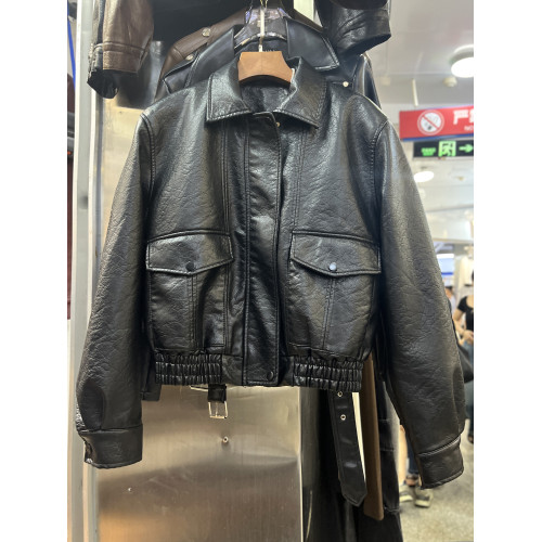 黑色PU皮衣夾克女2025冬季時尚百搭設計感翻領短款長袖機車服外套 黑色PU皮衣夾克女2025冬季時尚百搭設計感翻領短款長袖機車服外套