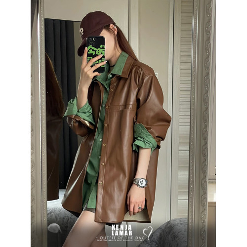 2023秋美拉德穿搭復古棕色皮衣外套夾克女撞色時尚一整套裝OOTD女 2023秋美拉德穿搭復古棕色皮衣外套夾克女撞色時尚一整套裝OOTD女