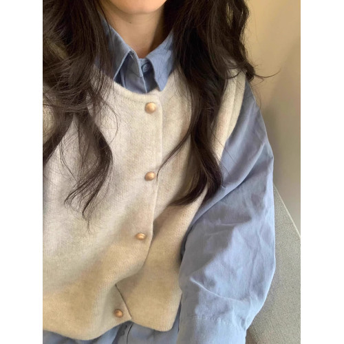 溫柔系單排釦小金釦子氣質百搭針織馬甲背心女曡穿內搭坎肩上衣女 溫柔系單排釦小金釦子氣質百搭針織馬甲背心女曡穿內搭坎肩上衣女