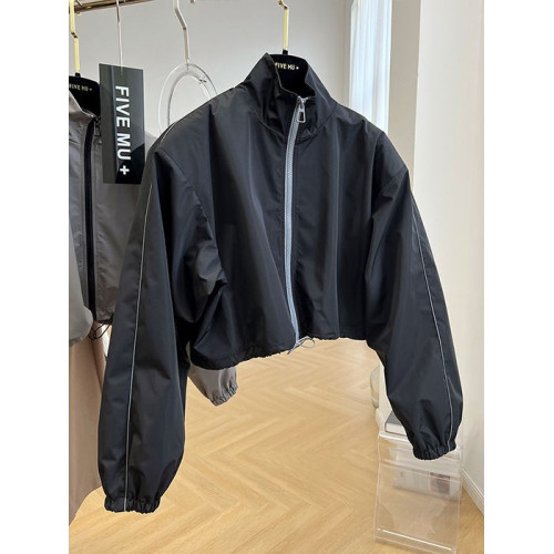 歐貨剪標高級設計感立領短款薄外套女春小個子洋氣沖鋒衣休閒夾克 歐貨剪標高級設計感立領短款薄外套女春小個子洋氣沖鋒衣休閒夾克