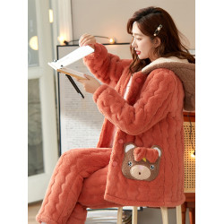 珊瑚絨睡衣女款冬季加厚加絨三層夾棉保暖法蘭絨家居服套裝可外穿