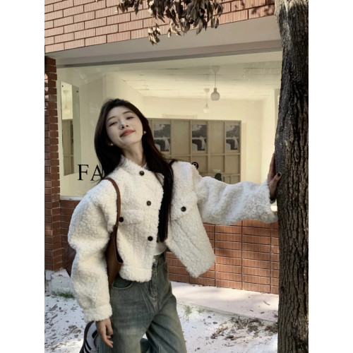 HuaHua 花花 秋冬季小香風加厚羊羔毛上衣皮毛一體設計短款女外套 HuaHua 花花 秋冬季小香風加厚羊羔毛上衣皮毛一體設計短款女外套