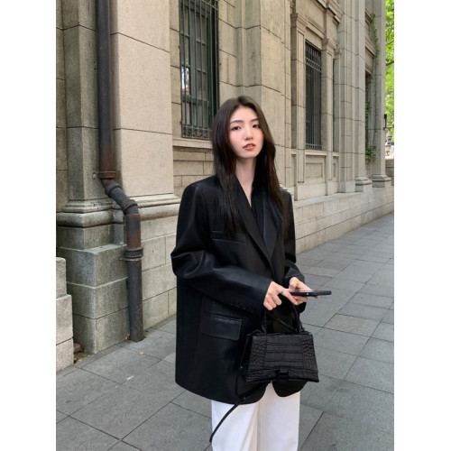 2025秋新款休閒皮衣外套女美式復古寬松時尚黑色小西裝pu皮夾克 2025秋新款休閒皮衣外套女美式復古寬松時尚黑色小西裝pu皮夾克