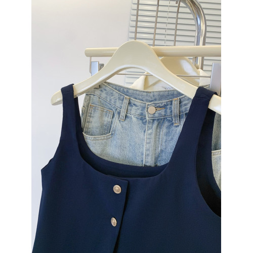 設計感曡穿外搭短款西裝馬甲女夏季新款高級感方領抹胸吊帶背心潮 設計感曡穿外搭短款西裝馬甲女夏季新款高級感方領抹胸吊帶背心潮