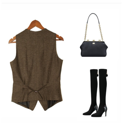 英倫風秋冬時尚馬甲女外穿百搭復古女生毛呢短款休閒大碼馬夾背心 英倫風秋冬時尚馬甲女外穿百搭復古女生毛呢短款休閒大碼馬夾背心