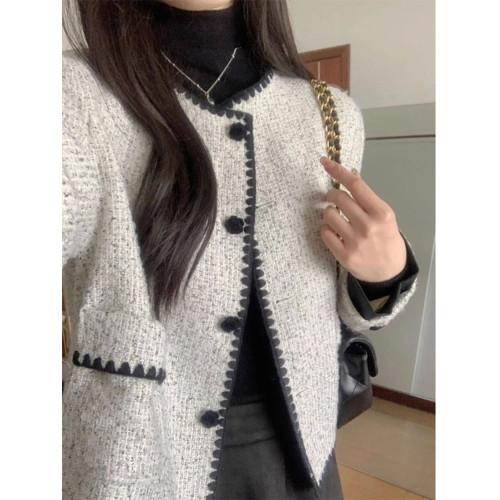 法式小香風外套2025新款女秋冬氣質名媛短款百搭小個子高級感上衣 法式小香風外套2025新款女秋冬氣質名媛短款百搭小個子高級感上衣