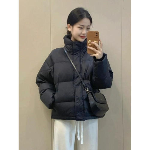 黑色棉襖2025新款今年流行爆款不顯臃腫時尚顯瘦短款羽絨棉服外套 黑色棉襖2025新款今年流行爆款不顯臃腫時尚顯瘦短款羽絨棉服外套