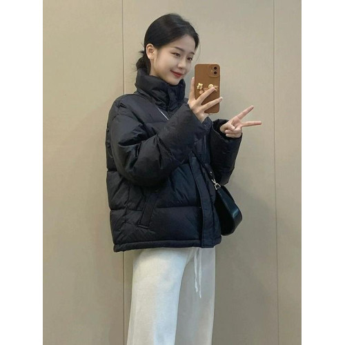 黑色棉襖2025新款今年流行爆款不顯臃腫時尚顯瘦短款羽絨棉服外套 黑色棉襖2025新款今年流行爆款不顯臃腫時尚顯瘦短款羽絨棉服外套