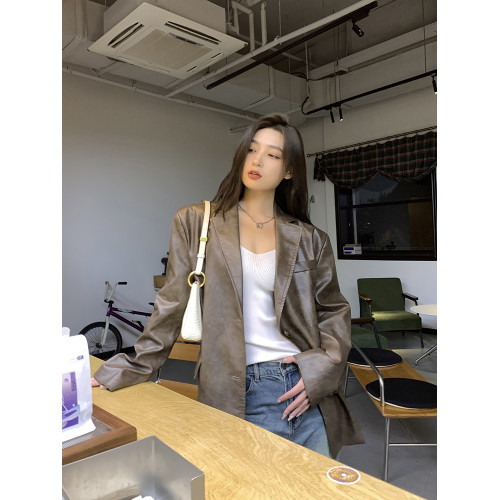 美拉德皮衣穿搭2025早春秋季新款棕色美式復古氣質西裝pu皮外套女 美拉德皮衣穿搭2025早春秋季新款棕色美式復古氣質西裝pu皮外套女